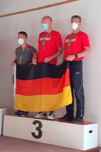 2021-09 Berglauf Master EM - TVR Siegerehrung 2