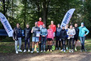 11 - RHL 2021- 10 km Sieger Gruppenfoto
