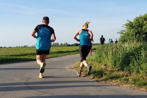 2022-05-13 Abendlauf Rosellen JB - Doris 2