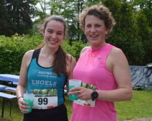 2023-05-07 Hander VL 5 km - 2.+3. Elena G + Simone v.R
