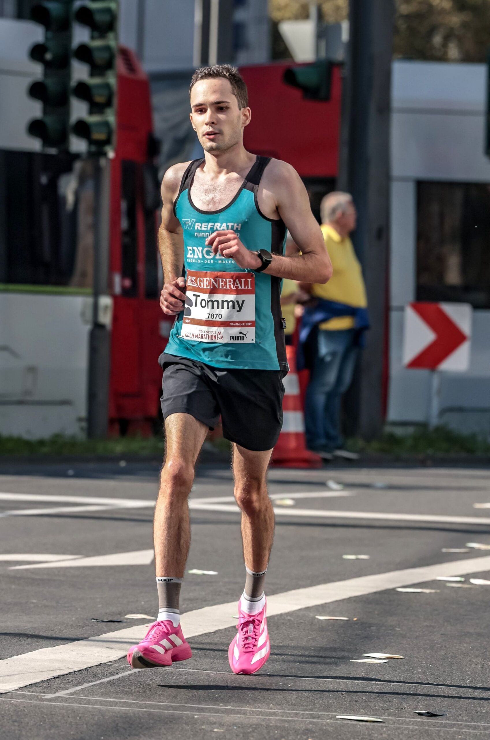 Köln Marathon 2026 – Lauf der Rekorde und PB’s  TV Refrath – Staffelteam Rot holt sich den Gesamtsieg